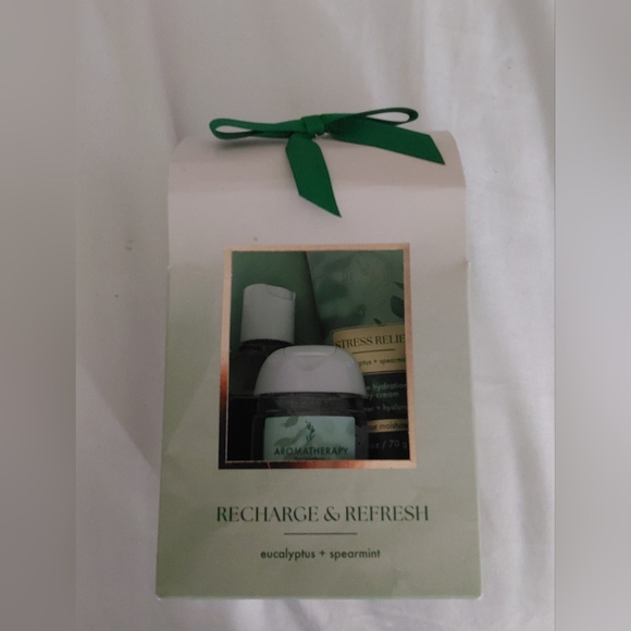 Bath & Body Works Other - Aromatherapy Recharge & Refresh Set